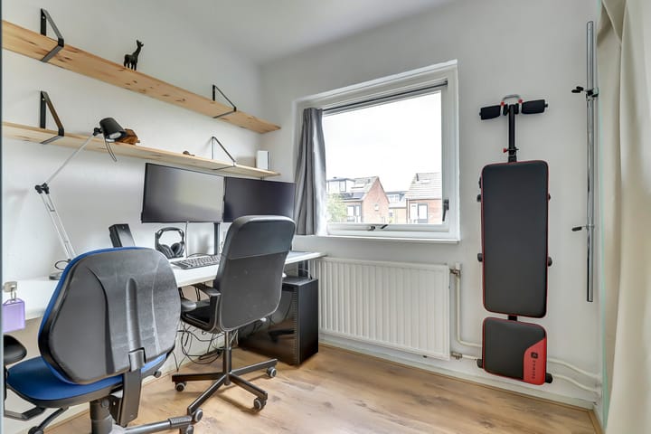 Foto 26 van De Ruyterweg 15