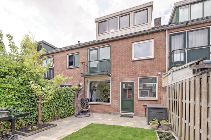 Foto 41 van De Ruyterweg 15