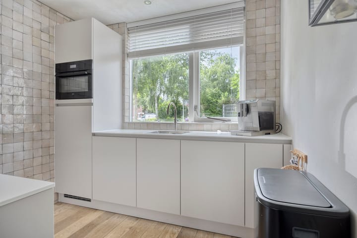 Foto 4 van Weegbreestraat 8