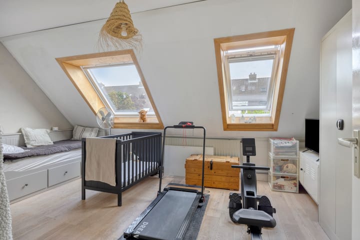 Foto 23 van Weegbreestraat 8