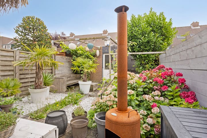 Foto 29 van Weegbreestraat 8