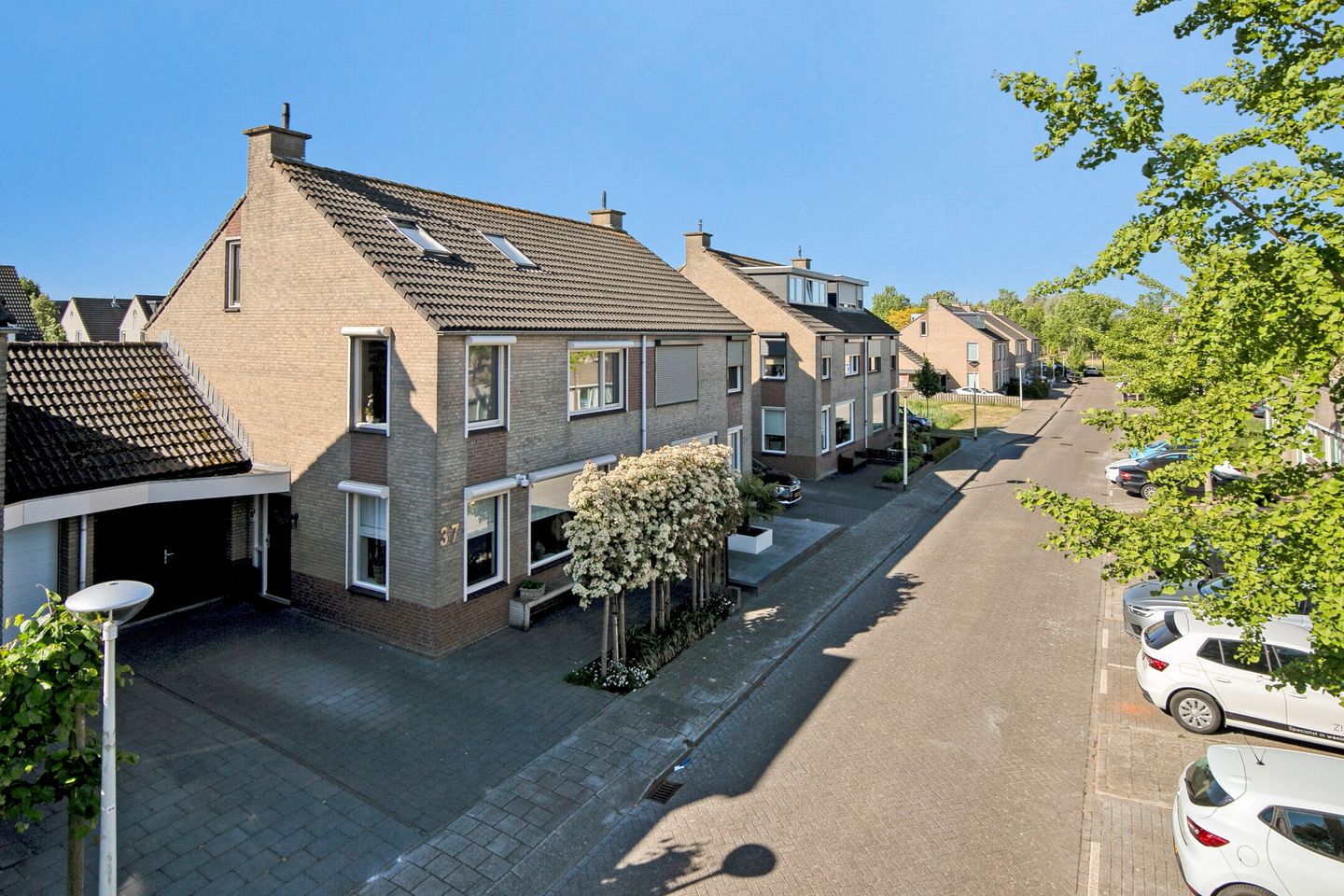 Foto 50 van Zwartewaal 37