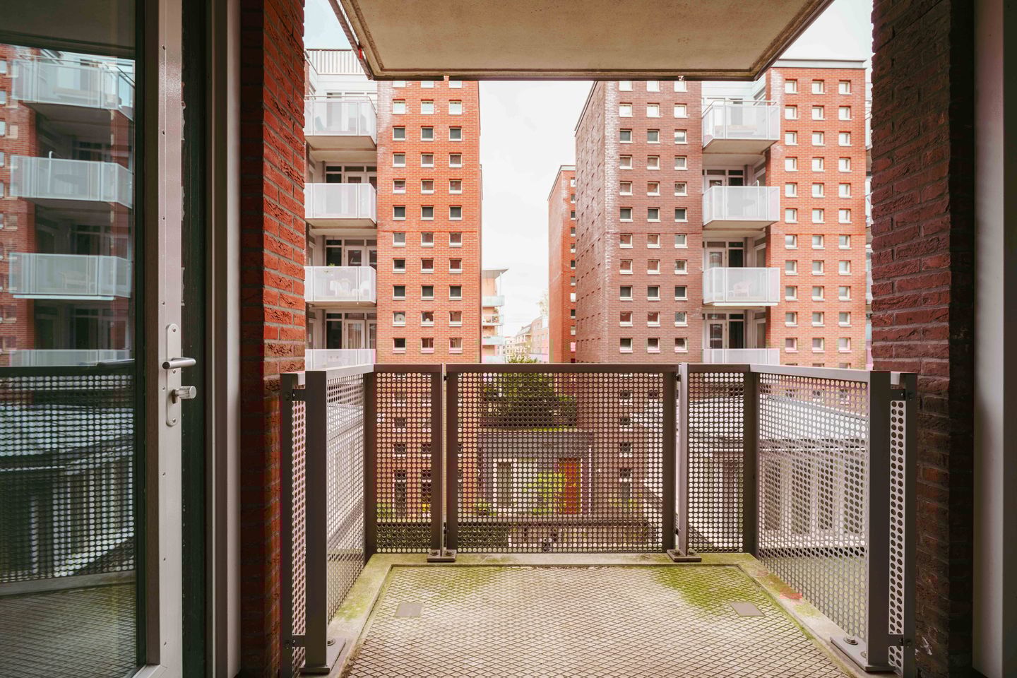 Photo 5 of Valkenburgerstraat 186-F