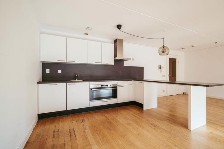 Foto 7 van Valkenburgerstraat 186-F