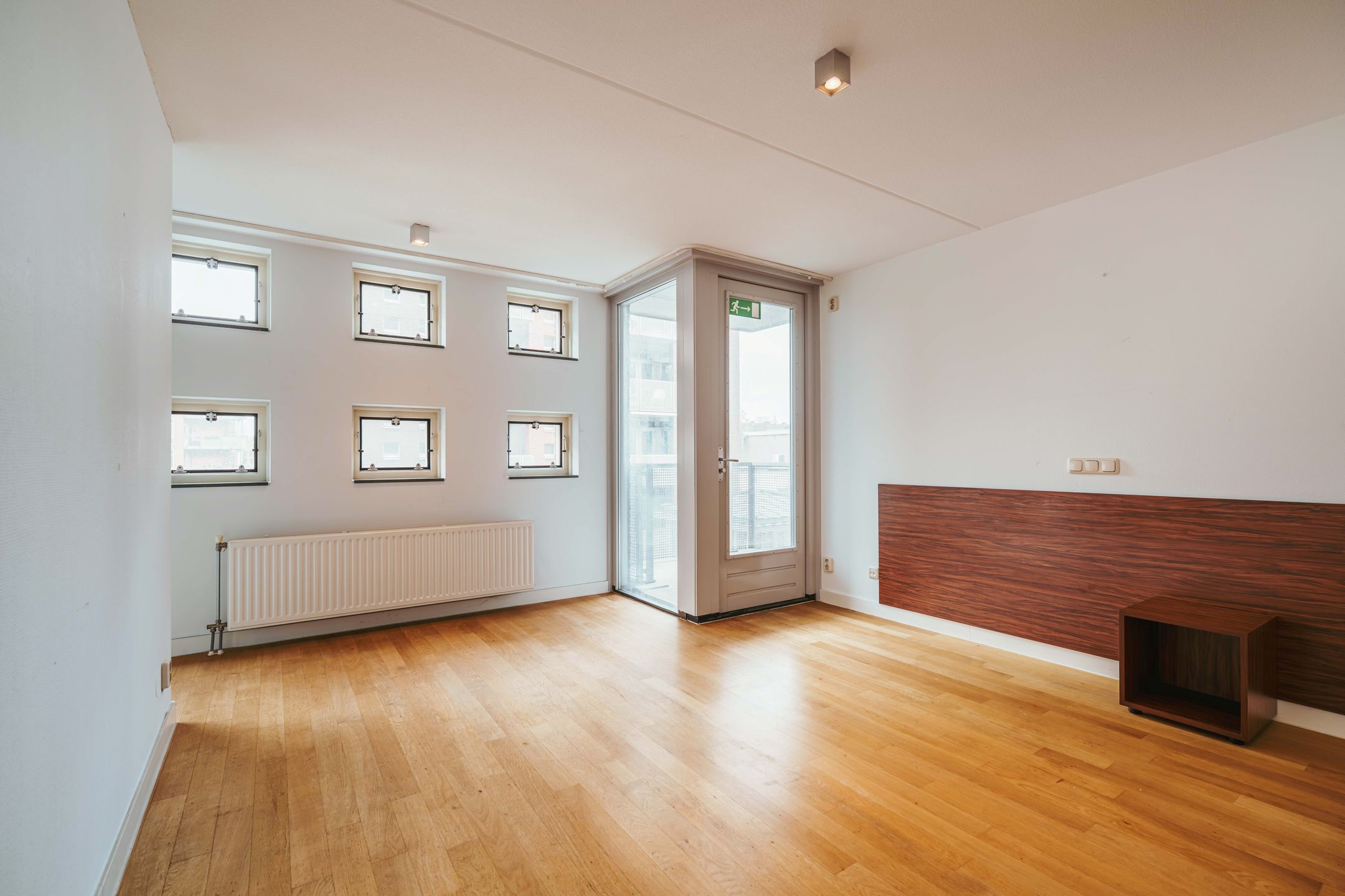 Photo 12 of Valkenburgerstraat 186-F