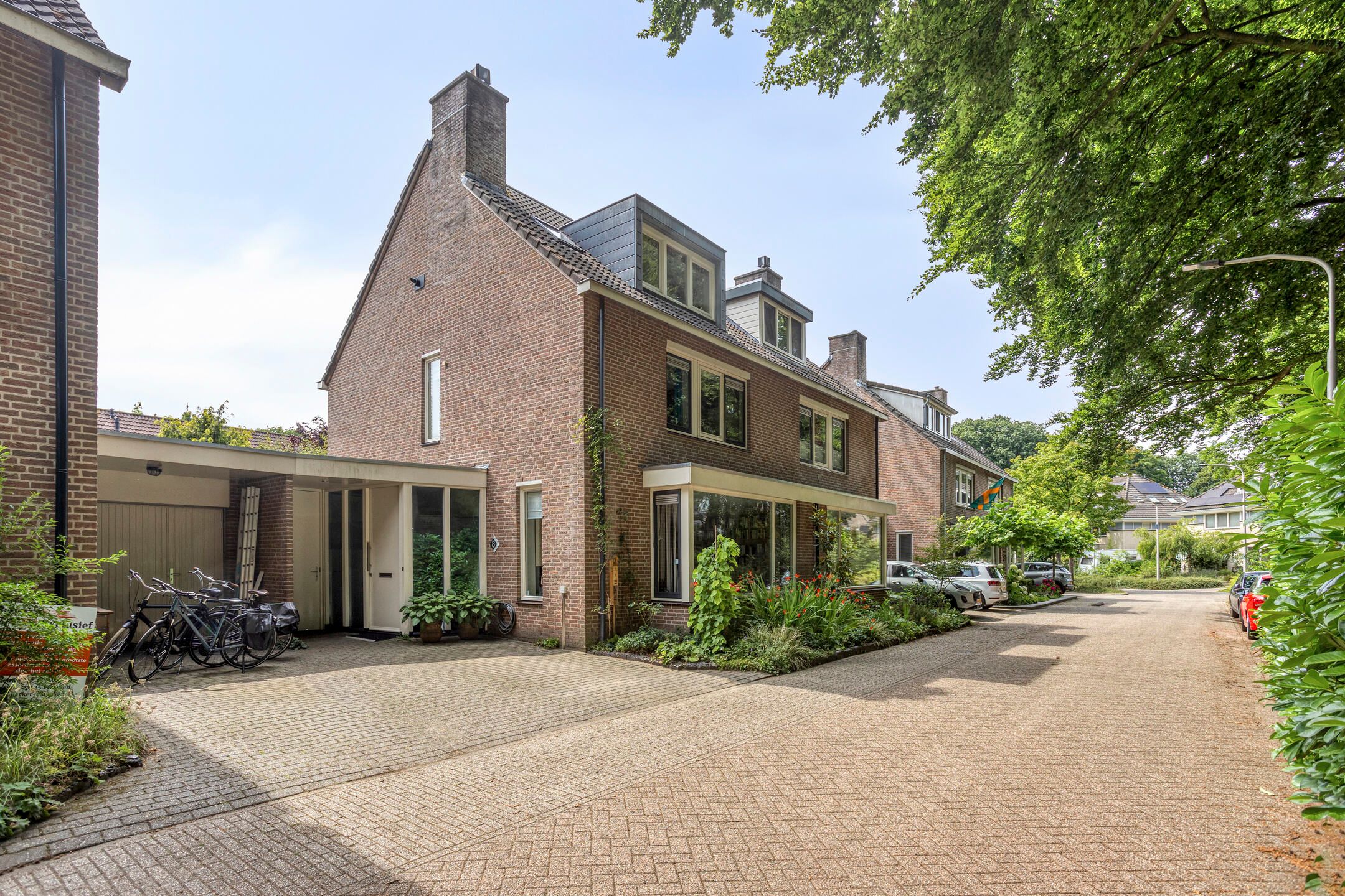 Clara Wichmannlaan 8 