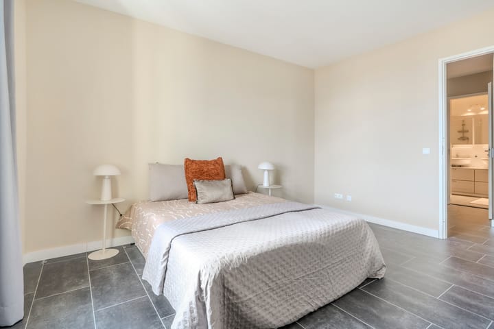 Foto 25 van Emmasingel 31-77