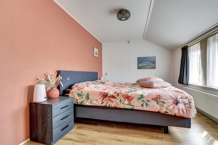 Photo 18 of Zeeasterstraat 11