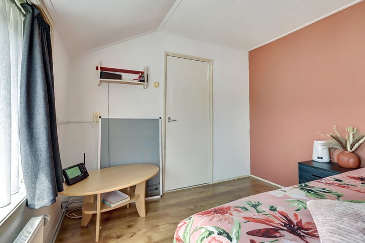 Photo 19 of Zeeasterstraat 11