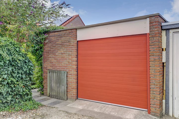 Photo 27 of Zeeasterstraat 11