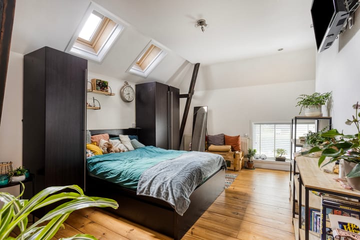 Foto 22 van Molenstraat 42