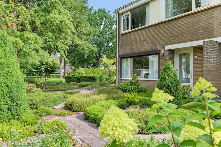 Foto 9 van Lingestraat 1