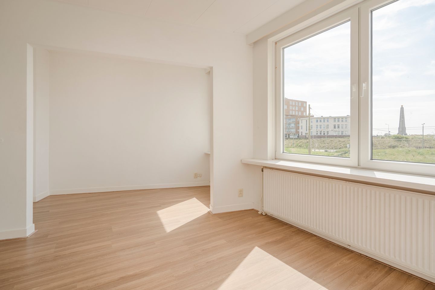 Photo 10 of Zeeruststraat 214