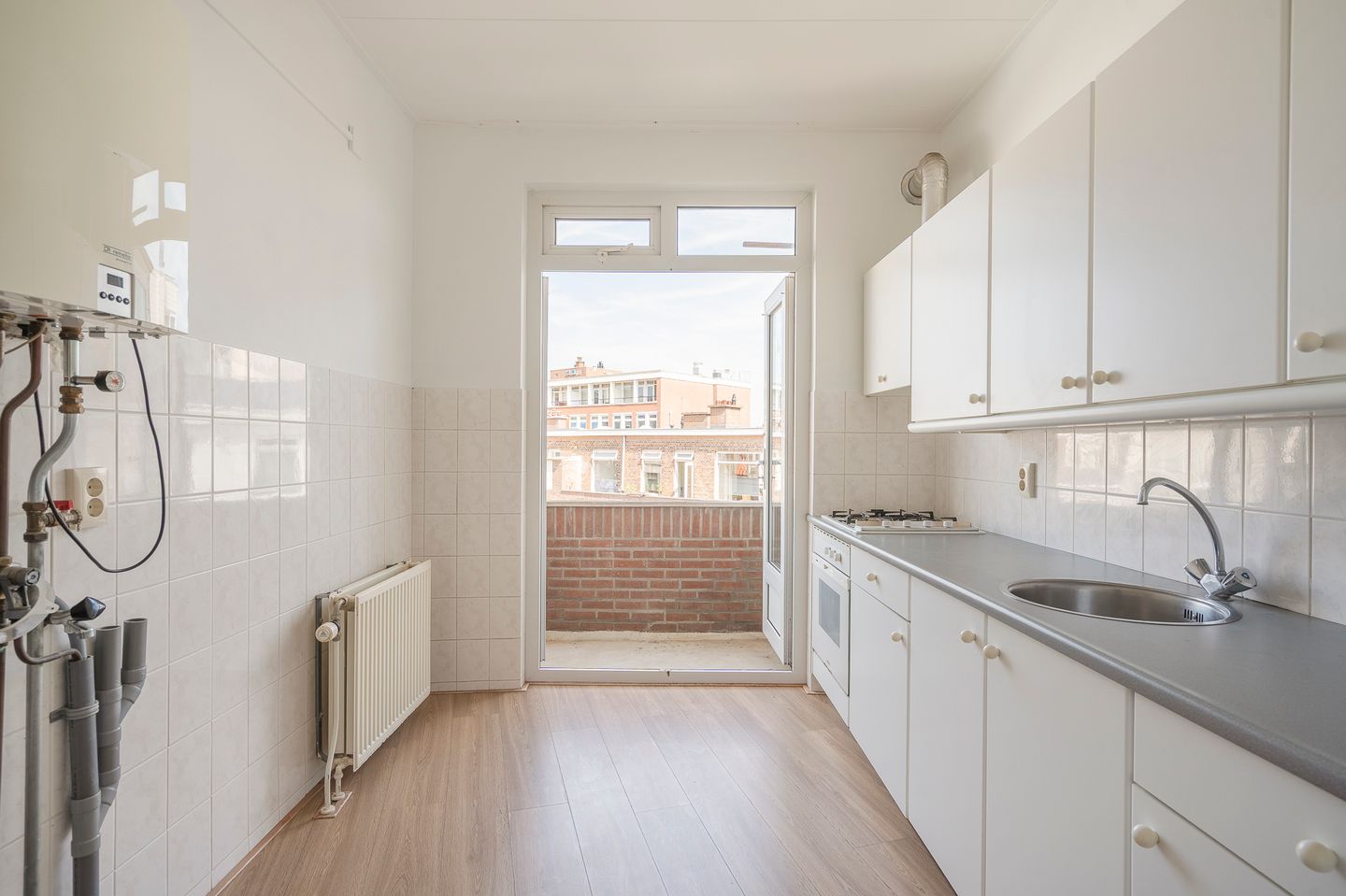 Photo 19 of Zeeruststraat 214