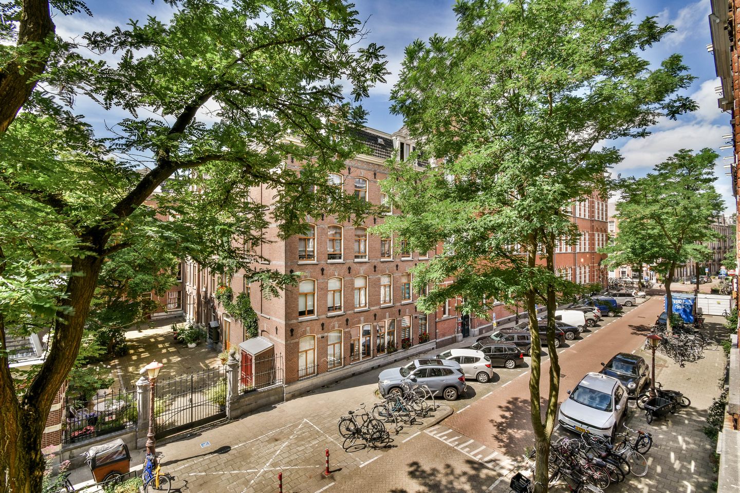 Foto 10 van Da Costastraat 57-2