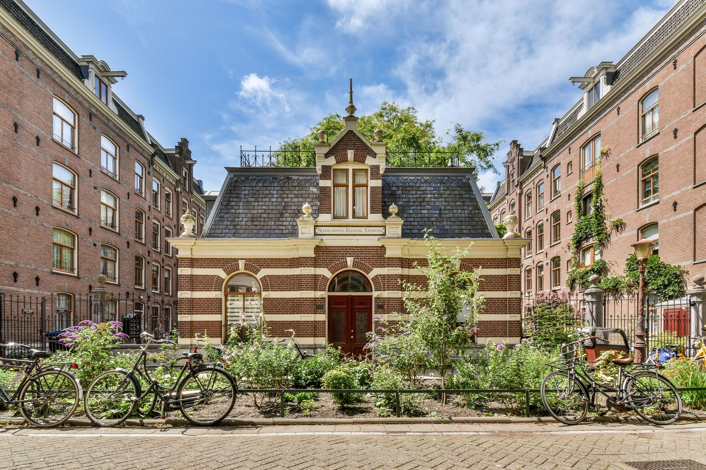 Foto 20 van Da Costastraat 57-2