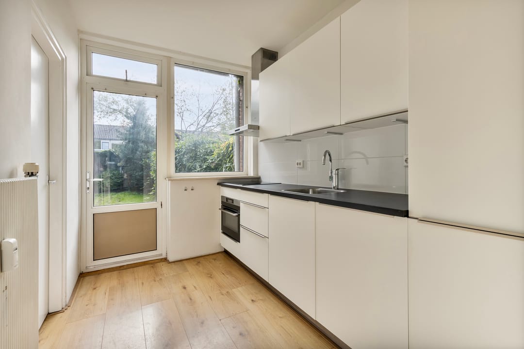 Foto 11 van Meerhoutstraat 8