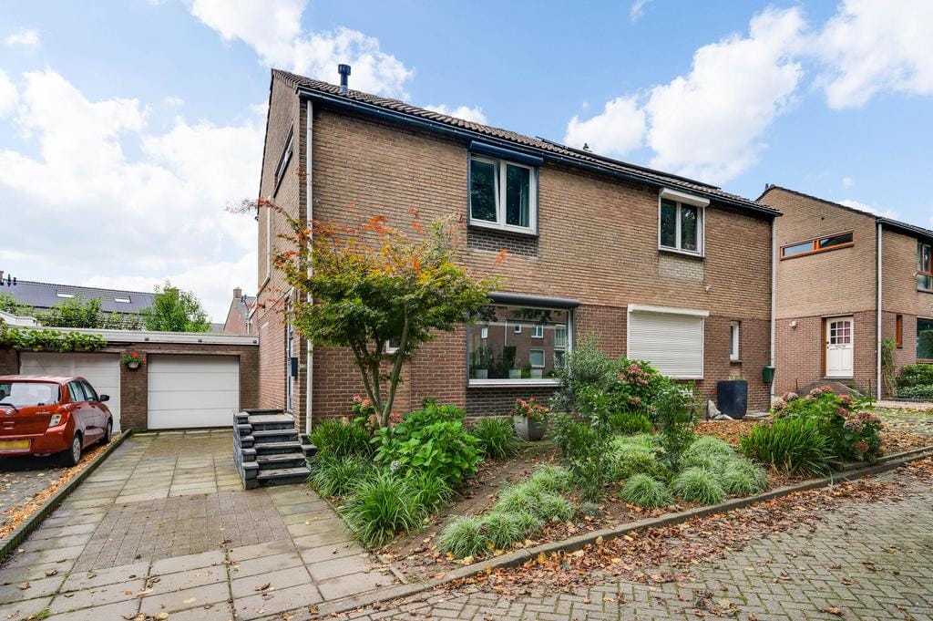 Gouverneur Houbenstraat, 21, Ulestraten, 6235CL, Limburg, Nederland 21 