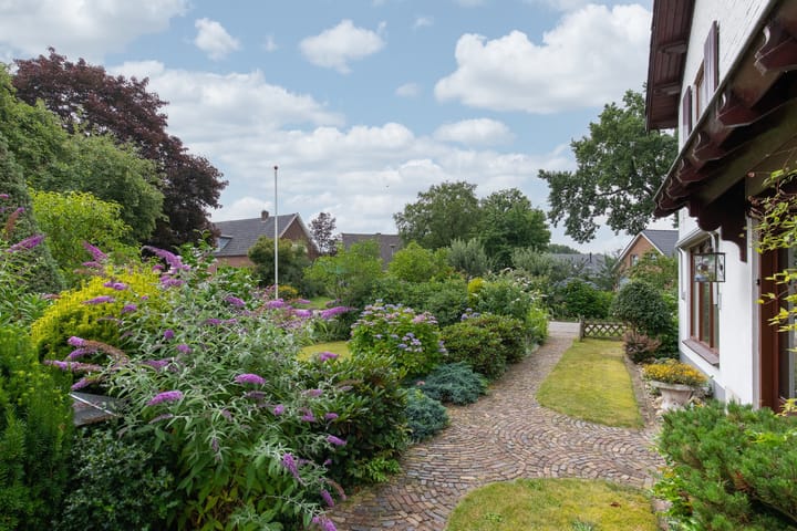 Foto 15 van Pastoor van Sonsbeeckstr 54