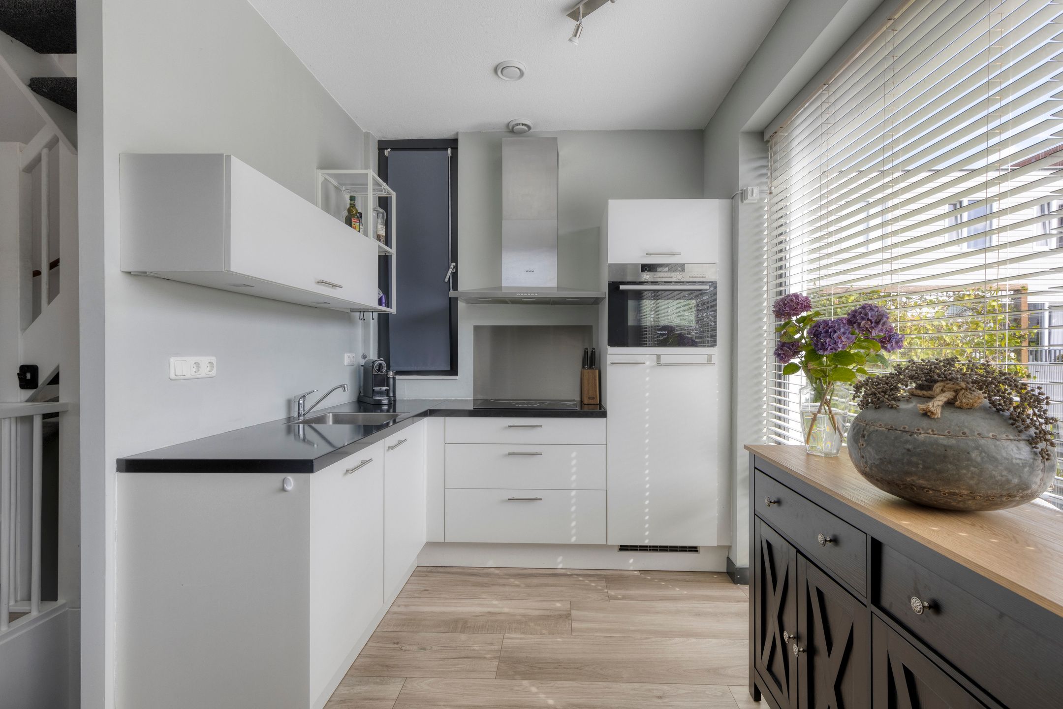 Foto 12 van Santrijnhof 103