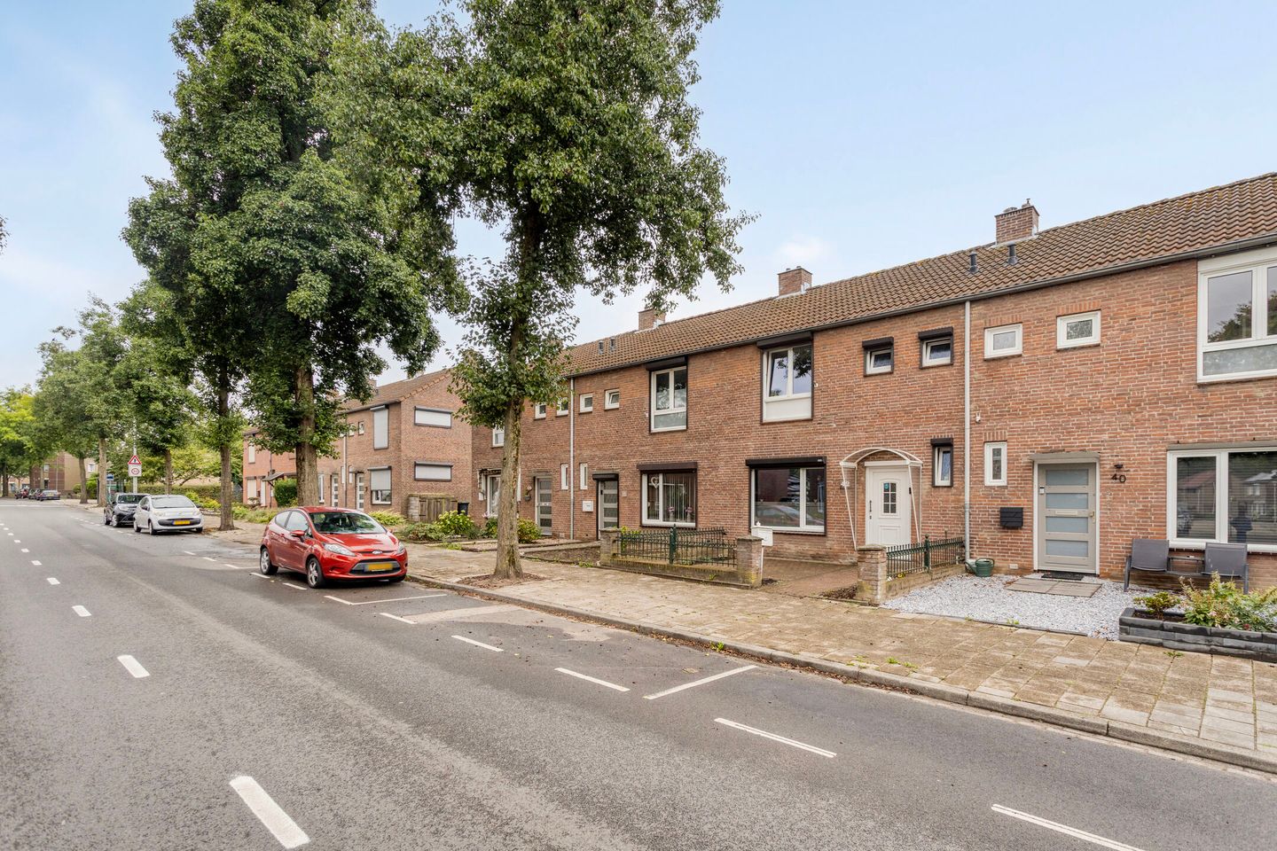 Foto 1 van Mgr. Hanssenlaan 42