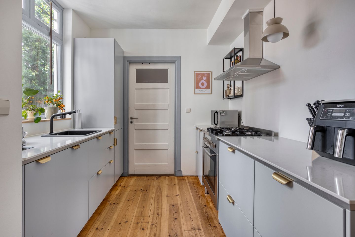 Foto 10 van Mecklenburgstraat 41