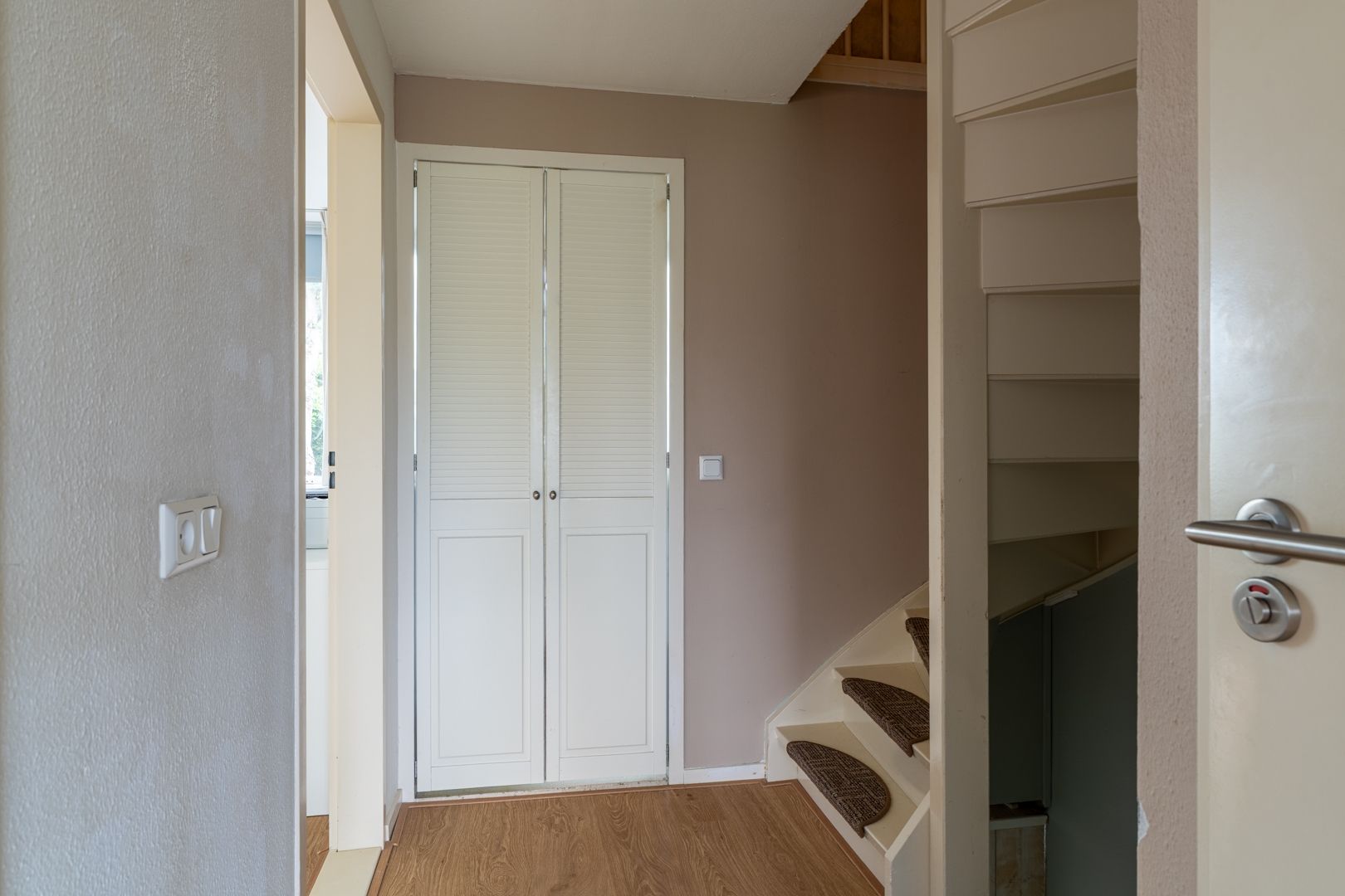 Photo 15 of Van Leeuwenhoeklaan 27