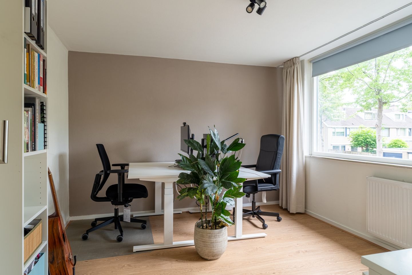 Photo 19 of Van Leeuwenhoeklaan 27