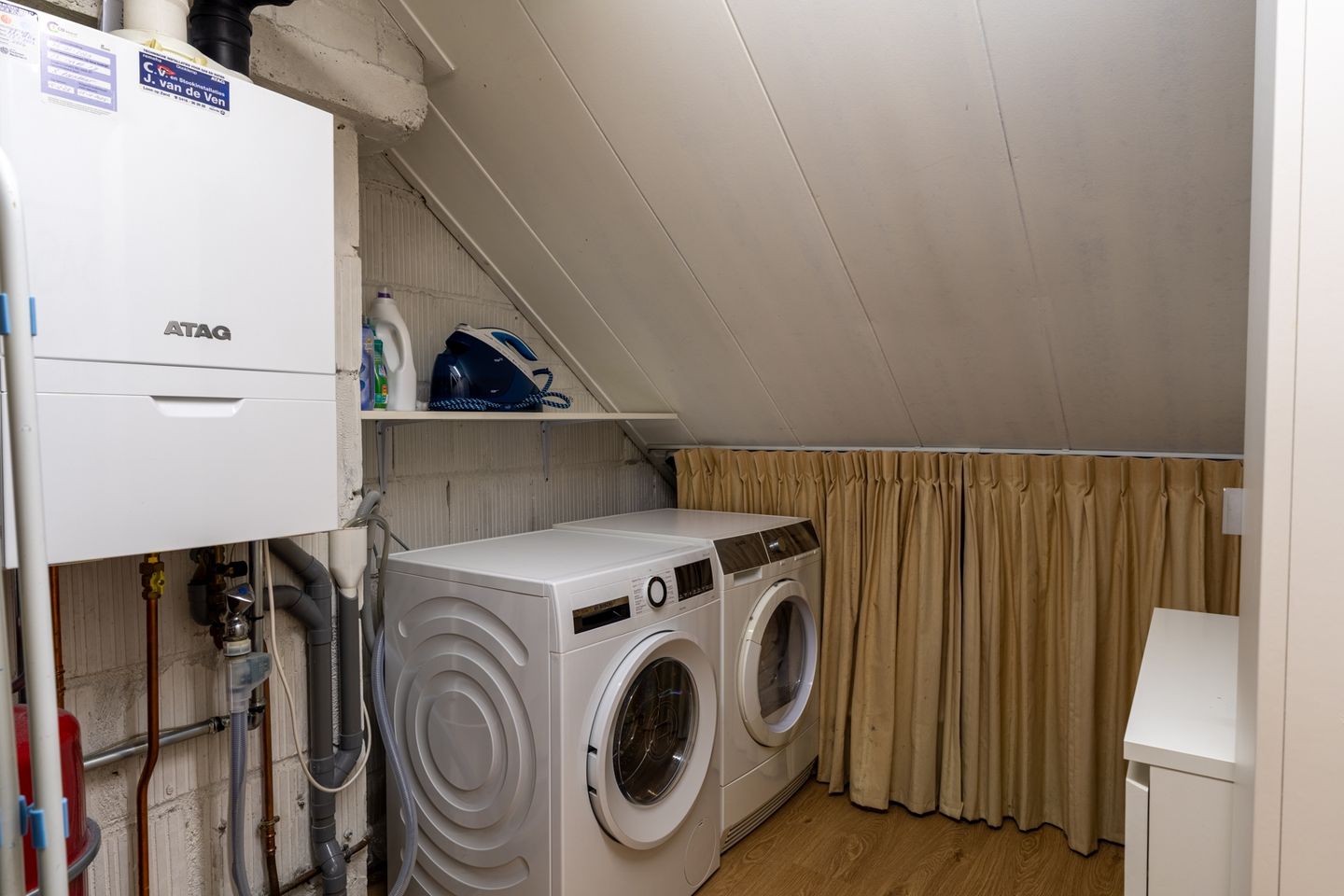 Photo 25 of Van Leeuwenhoeklaan 27