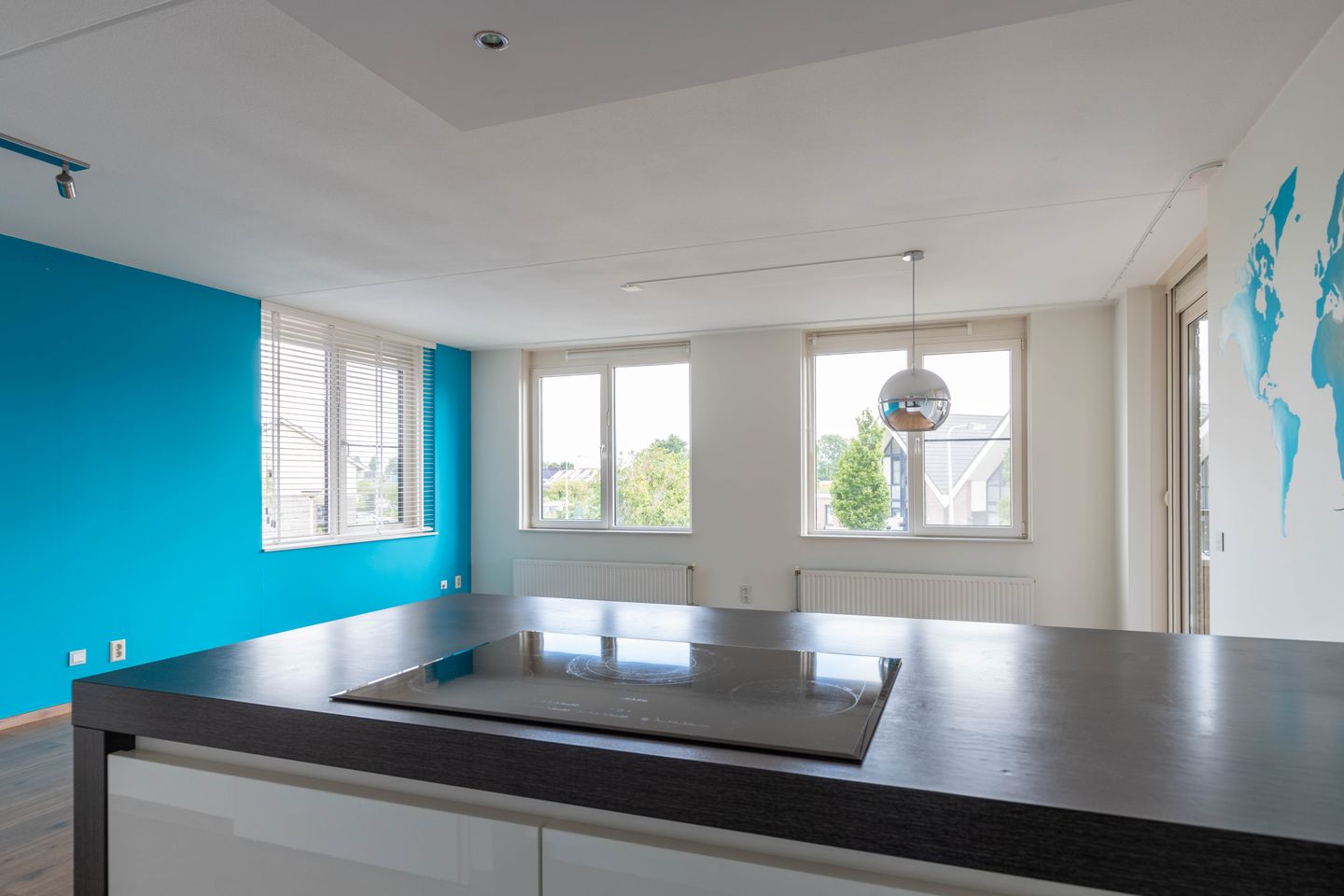 Photo 14 of Leeuwerik 9