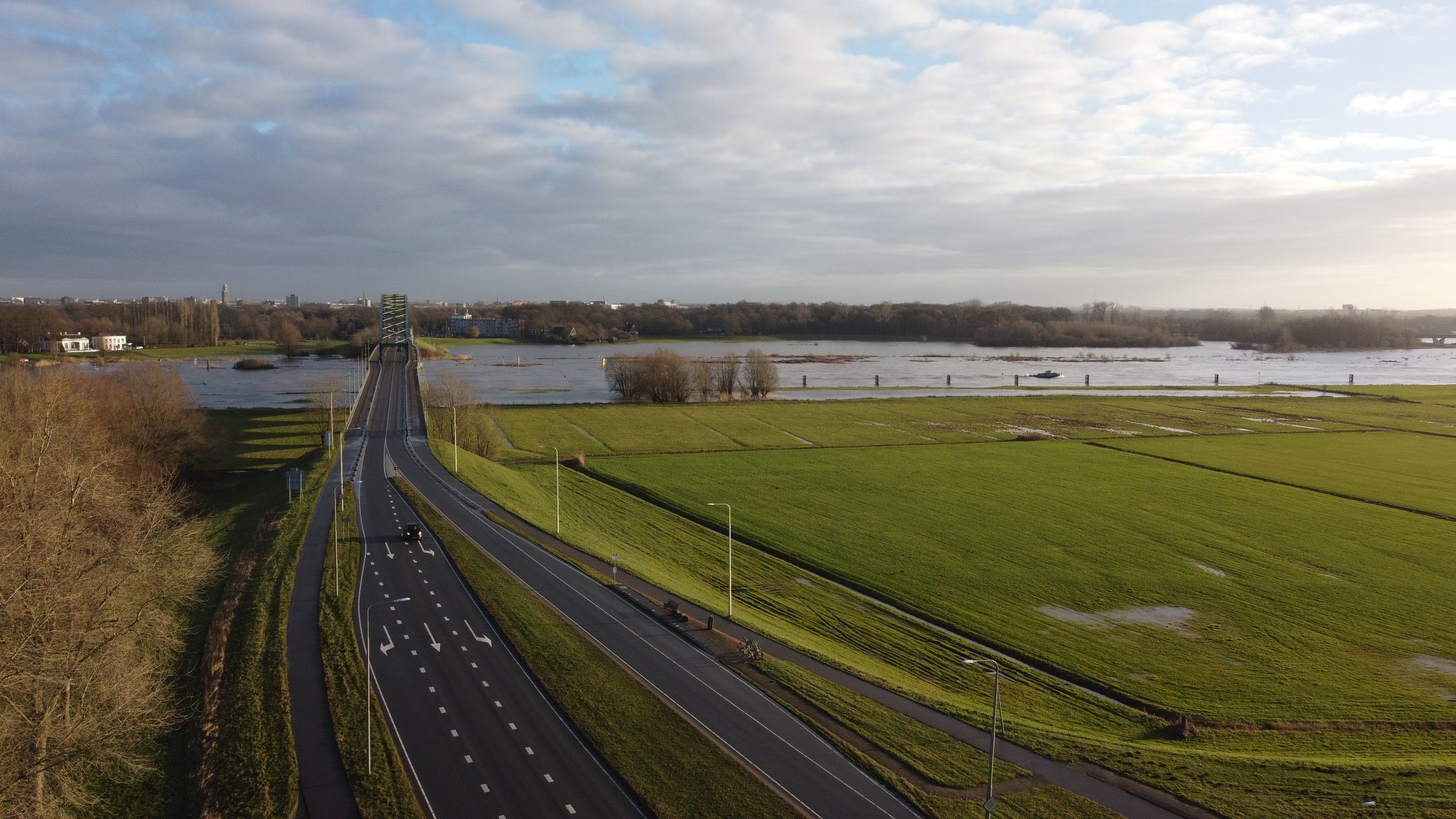 Foto 3 van Zuiderzeestraatweg