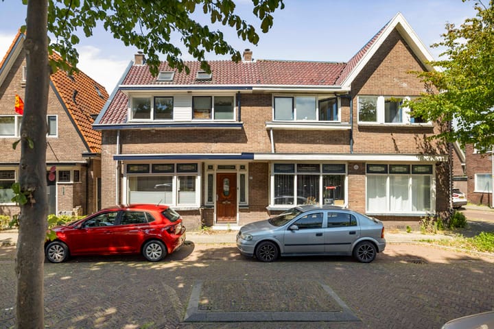 Foto 5 van Burg. Van Marlestraat 47