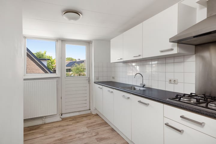 Foto 18 van Burg. Van Marlestraat 47