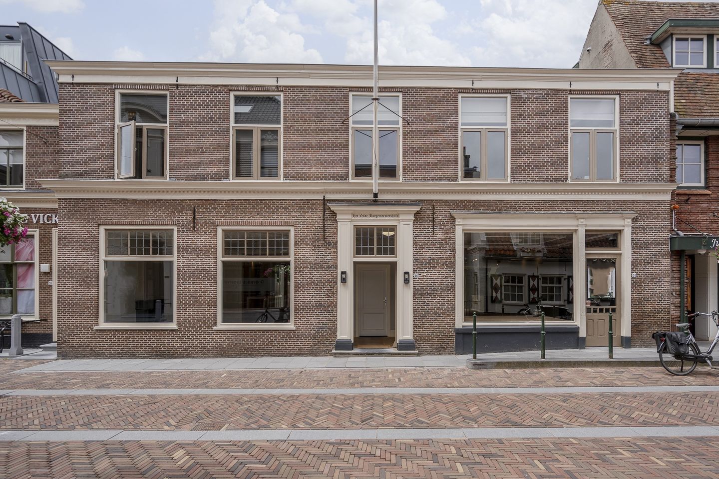 View photo 1 of Langstraat 24