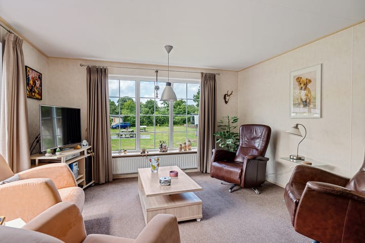 Foto 5 van Oshaarseweg 24-666