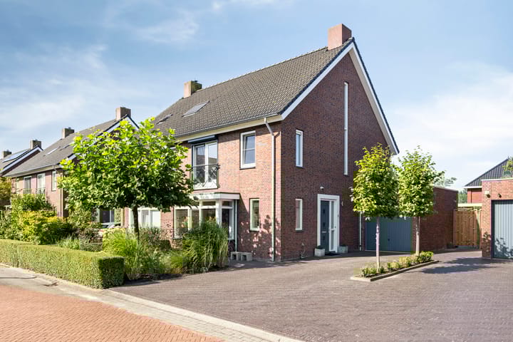 Kattendoorn 8