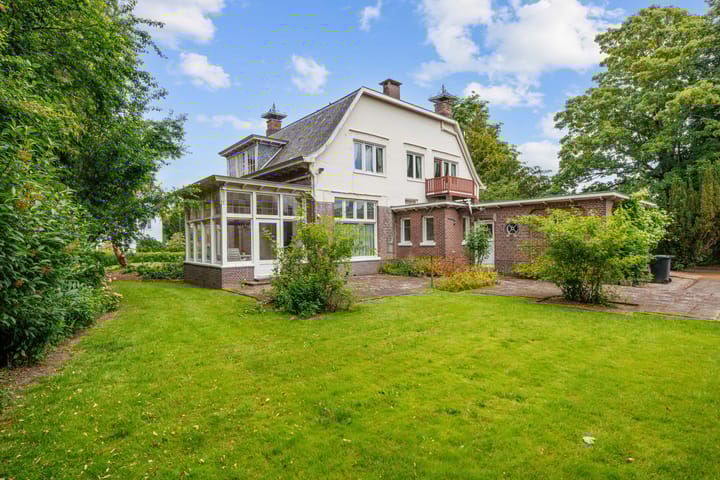 Foto 42 van Mernaweg 7