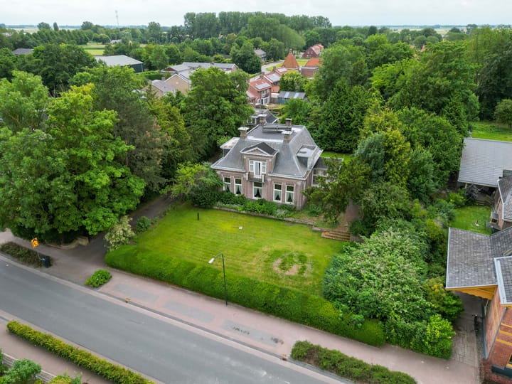 Foto 48 van Mernaweg 7