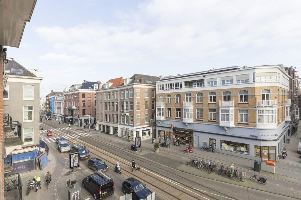Photo 14 of Van Baerlestraat 28-2