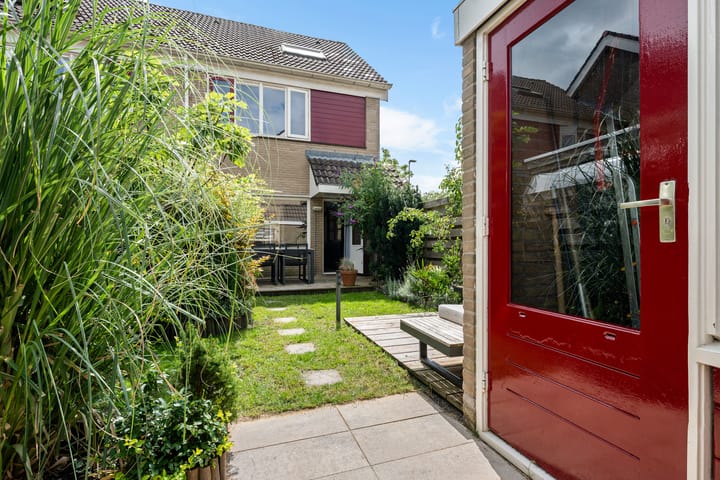 Photo 31 of Papaverveld 20