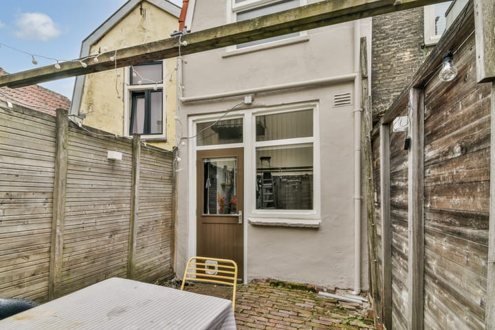 Foto 18 van Raam 111