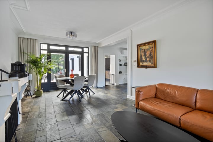 Photo 9 of Helmondsestraat 27