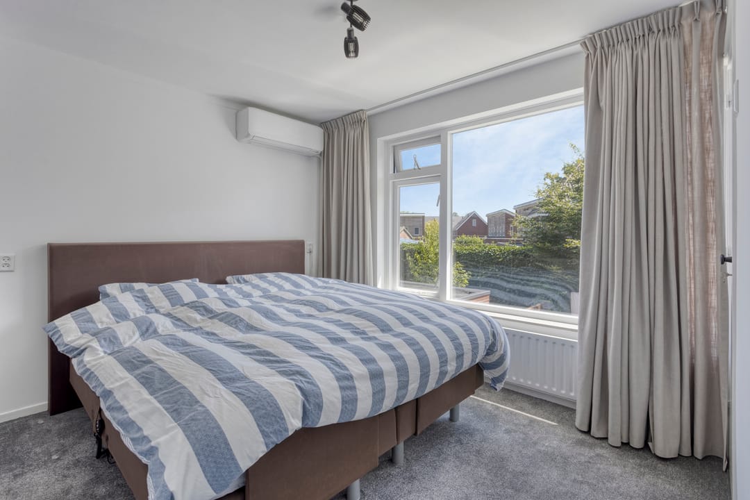 Photo 17 of Helmondsestraat 27