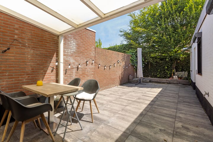 Photo 26 of Helmondsestraat 27