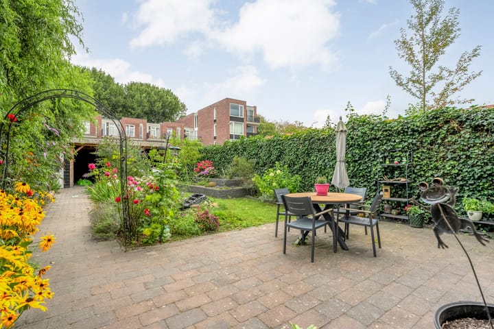 Foto 32 van Litho 10