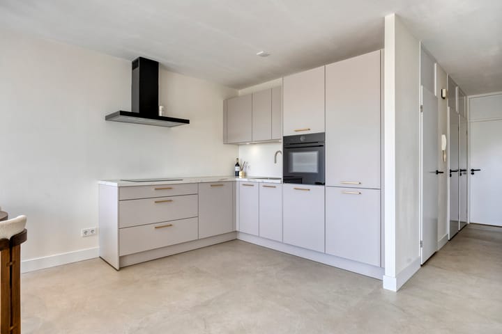 Foto 15 van Willem van Otterloostraat 23