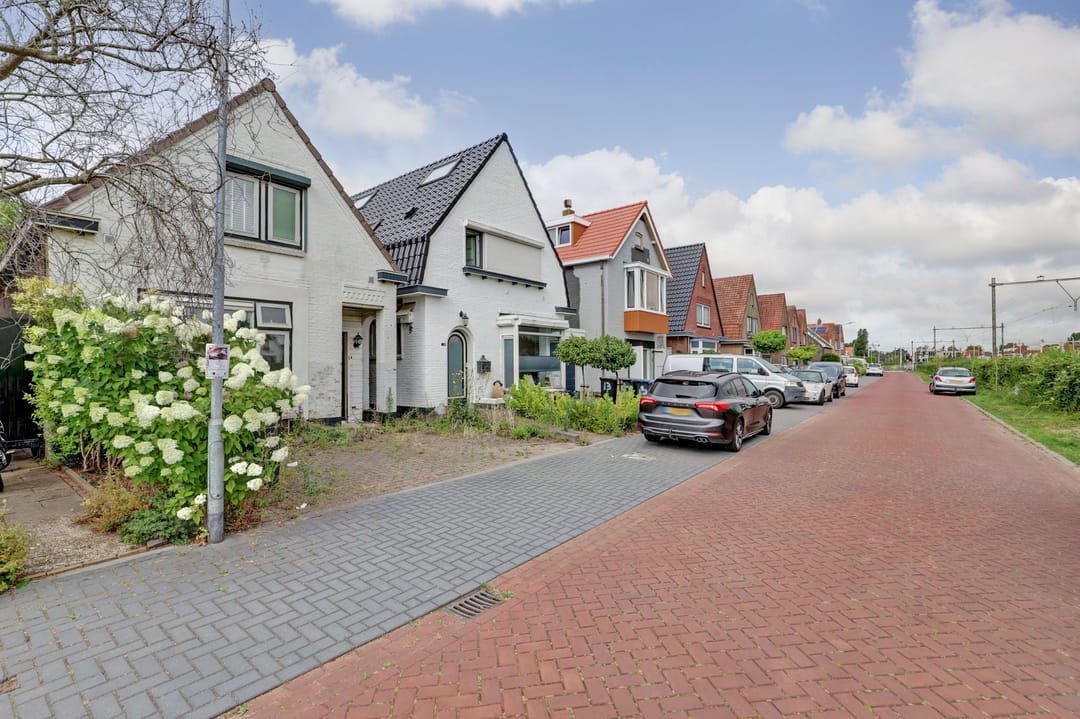 Foto 1 van Parallelweg 14