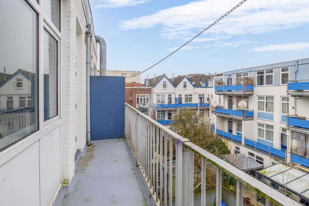 Photo 17 of Bree 27-B02