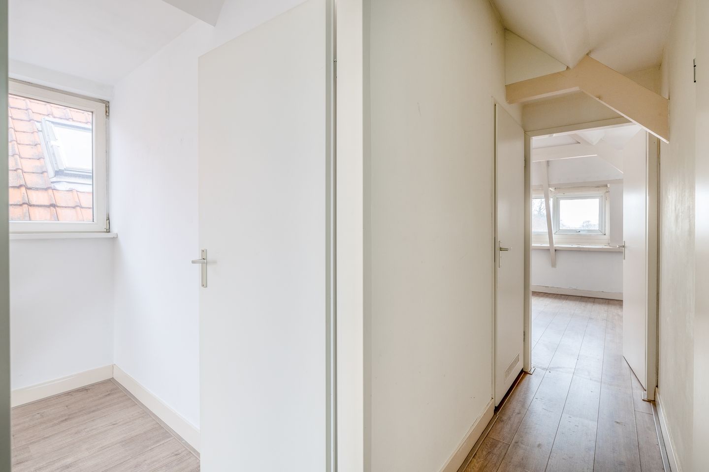 Photo 20 of Bree 27-B02