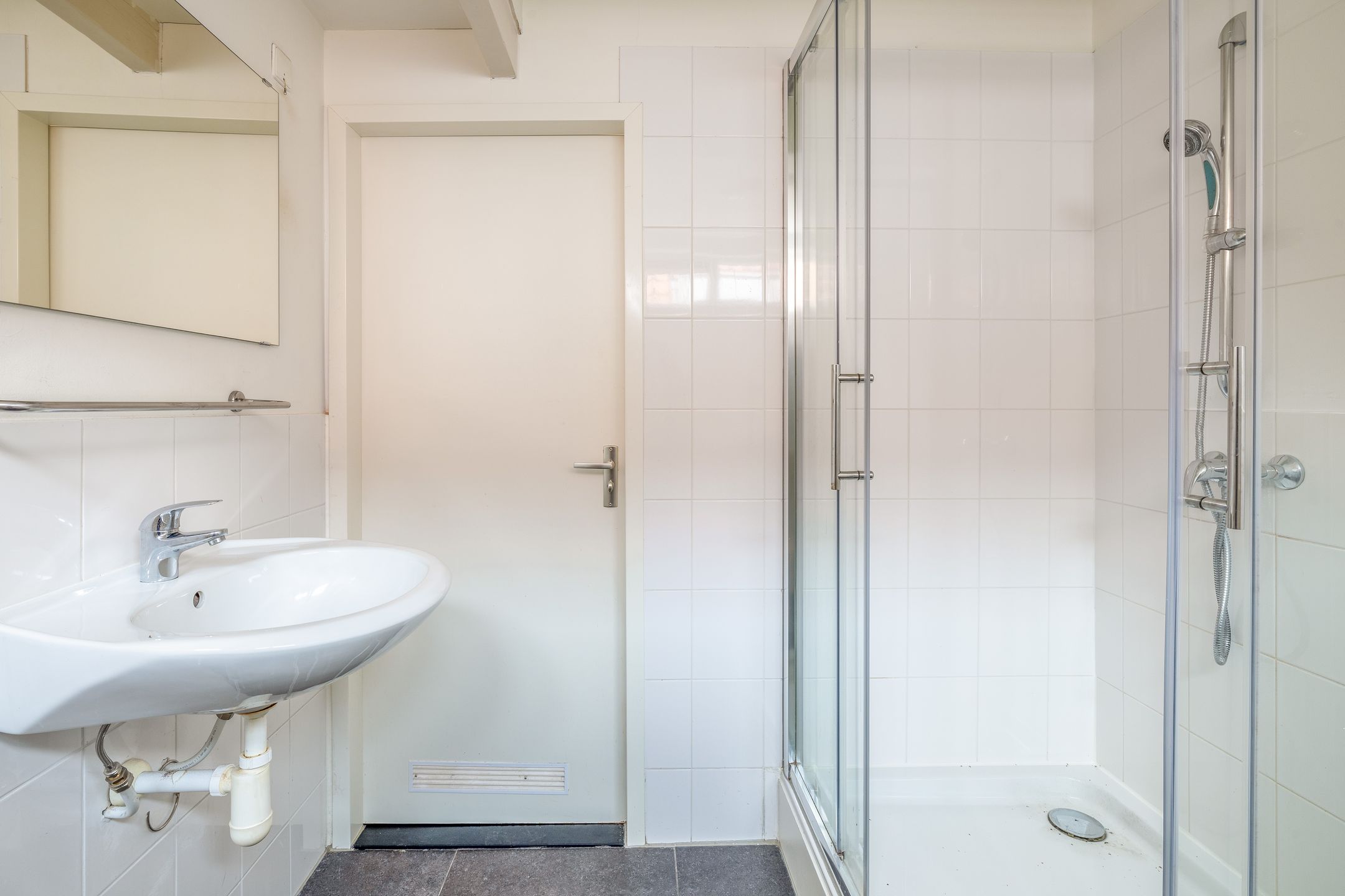 Photo 27 of Bree 27-B02